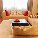 דירה Center